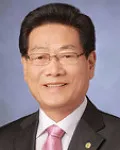 (전직)정치인인 이길동의 대표 이미지