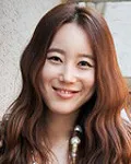 패션디자이너, 가수인 지니의 대표 이미지