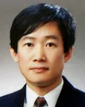 대학교수인 유선봉의 대표 이미지