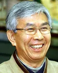 소설가인 유익서의 대표 이미지