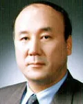 (전직)문화기관단체인, (전직)방송프로듀서인 유흥렬의 대표 이미지