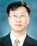 대학교수인 박수현의 대표 이미지