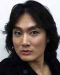성악가인 루이스 초이의 대표 이미지