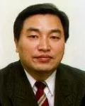 신문기자인 조장현의 대표 이미지