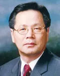정형외과의사, 대학교수인 윤형구의 대표 이미지