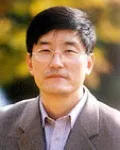 대학교수인 선우현의 대표 이미지