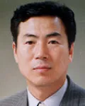 대학교수인 김명복의 대표 이미지