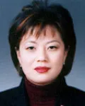 (전직)대학교수인 전월순의 대표 이미지
