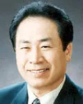 기업대표이사인 이근철의 대표 이미지