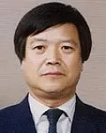 (전직)대학교수인 윤석길의 대표 이미지