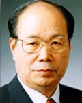 (전직)대학교수인 주화정의 대표 이미지