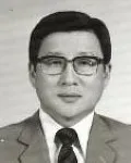 (전직)대학교수인 신형태의 대표 이미지