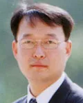 대학교수인 백운규의 대표 이미지