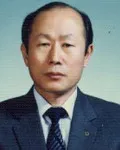 신문인인 장용웅의 대표 이미지