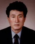 (전직)사회기관단체인, (전직)신문기자인 지철민의 대표 이미지