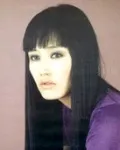 모델인 김은심의 대표 이미지