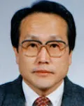 신문인인 전의홍의 대표 이미지
