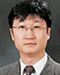 대학교수인 김남윤의 대표 이미지