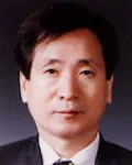 (전직)대학교수, (전직)신문기자인 황우권의 대표 이미지