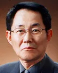 (전직)의사, (전직)대학교수인 엄융의의 대표 이미지