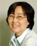 신문인인 신세미의 대표 이미지