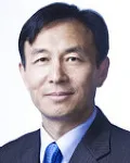 신문기자인 최형규의 대표 이미지