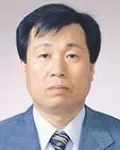변호사, (전직)판사인 김전근의 대표 이미지