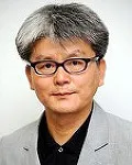 신문기자인 이대현의 대표 이미지