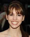 영화배우인 크리스티 칼슨 로마노의 대표 이미지