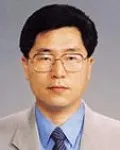 변호사, (전직)검사인 송희식의 대표 이미지