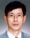 연구인인 정연도의 대표 이미지