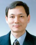 행정공무원인 박성권의 대표 이미지