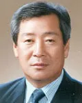 (전직)은행인인 채홍희의 대표 이미지