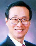 변호사인 윤호일의 대표 이미지