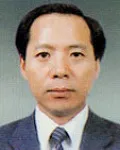 변호사, (전직)검사인 최신석의 대표 이미지