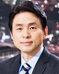 앵커, 기자인 전용우의 대표 이미지