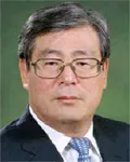 판사인 황찬현의 대표 이미지