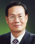 대학교수인 정창덕의 대표 이미지