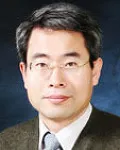 안과의사, 대학교수인 곽상인의 대표 이미지