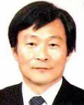 (전직)대학교수인 김관의 대표 이미지