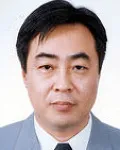 문화기관단체인, 대학교수, (전직)정무직공무원인 강홍빈의 대표 이미지