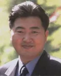 연극배우인 전일범의 대표 이미지