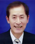 연극배우, 영화배우인 신신범의 대표 이미지