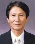 변호사, (전직)군법무관인 문형철의 대표 이미지