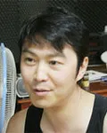 연극배우인 유학승의 대표 이미지