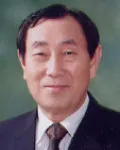 수필가, 대학교수인 이웅재의 대표 이미지