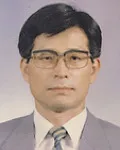 변호사, (전직)판사인 김학대의 대표 이미지