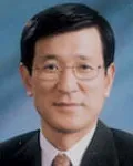 변호사, (전직)검사인 신병수의 대표 이미지