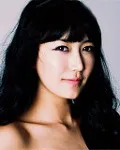 모델인 지호진의 대표 이미지