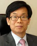 변호사인 성봉경의 대표 이미지